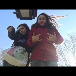 Meet your Posher, Emma